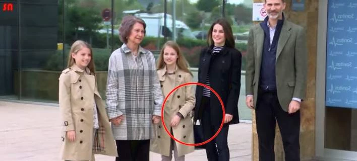 Για τα μάτια του κόσμου: Η βασίλισσα Λετίθια σπρώχνει άγαρμπα την κόρη της πάνω στην πεθερά της, πρώην βασίλισσα Σοφία (βίντεο)